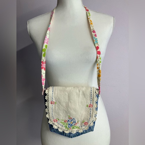Handmade Upcycled Crossbody Purse, Denim, Vintage Doilie Cover, Handstitched - Picture 2 of 6